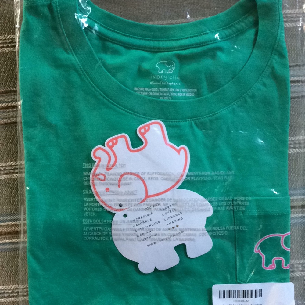 Brand new beautiful green Ivory Ella tee.